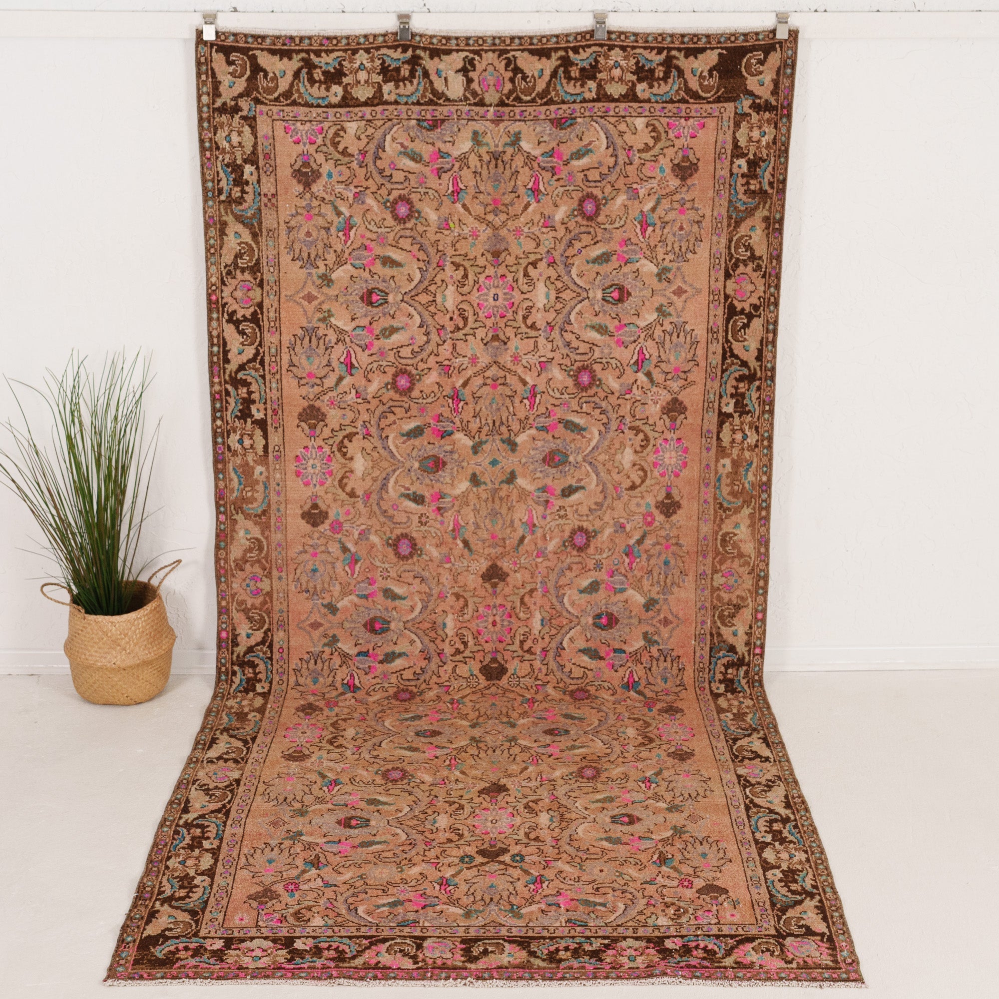 Damalira - Vintage Turkish Area Rug
