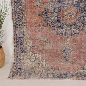 6x8 Persian Rug