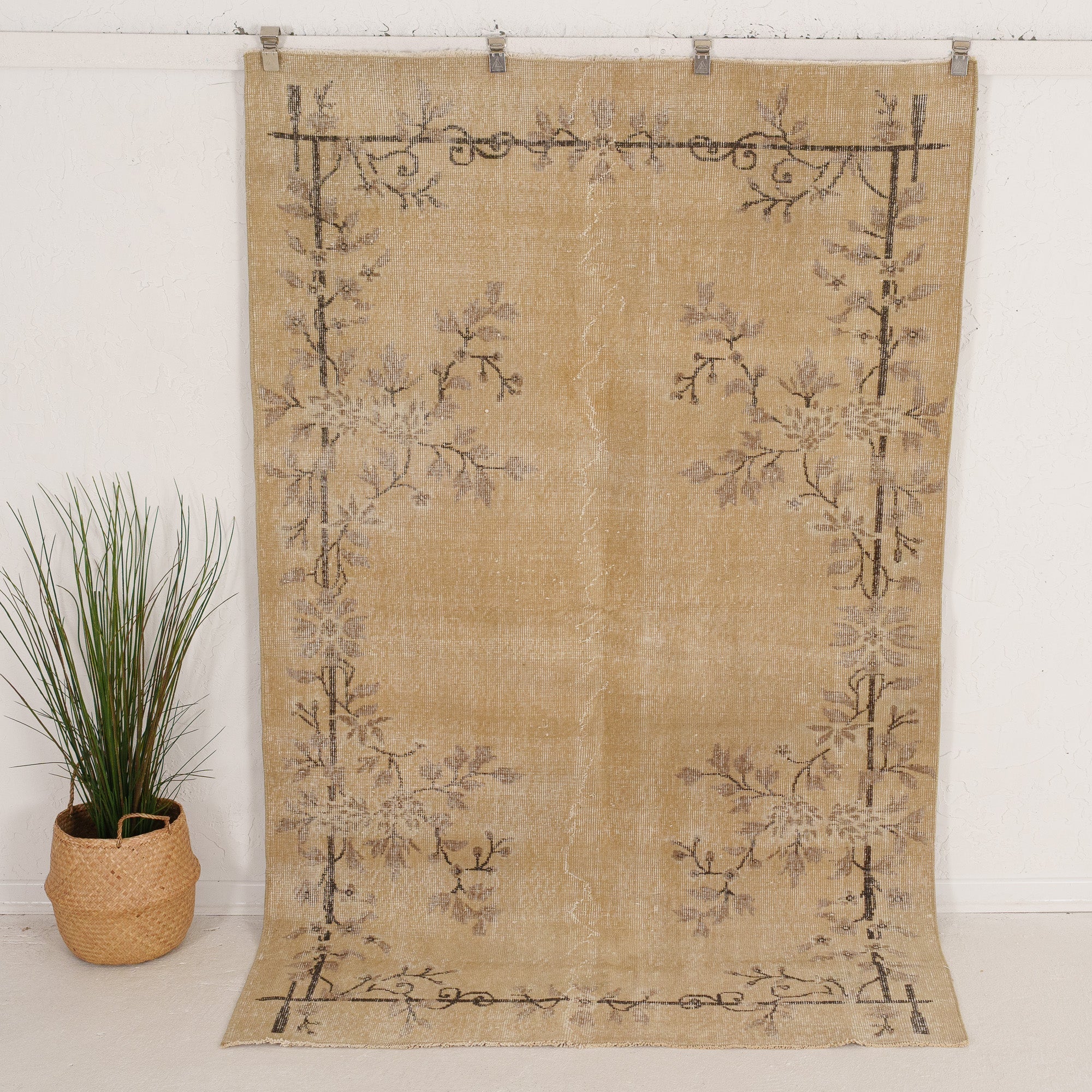Isolinda - Vintage Turkish Area Rug