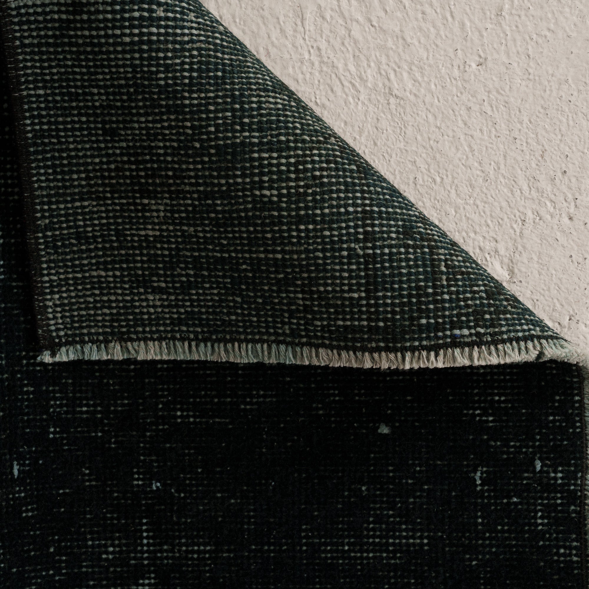 3x8 Green Area Rug