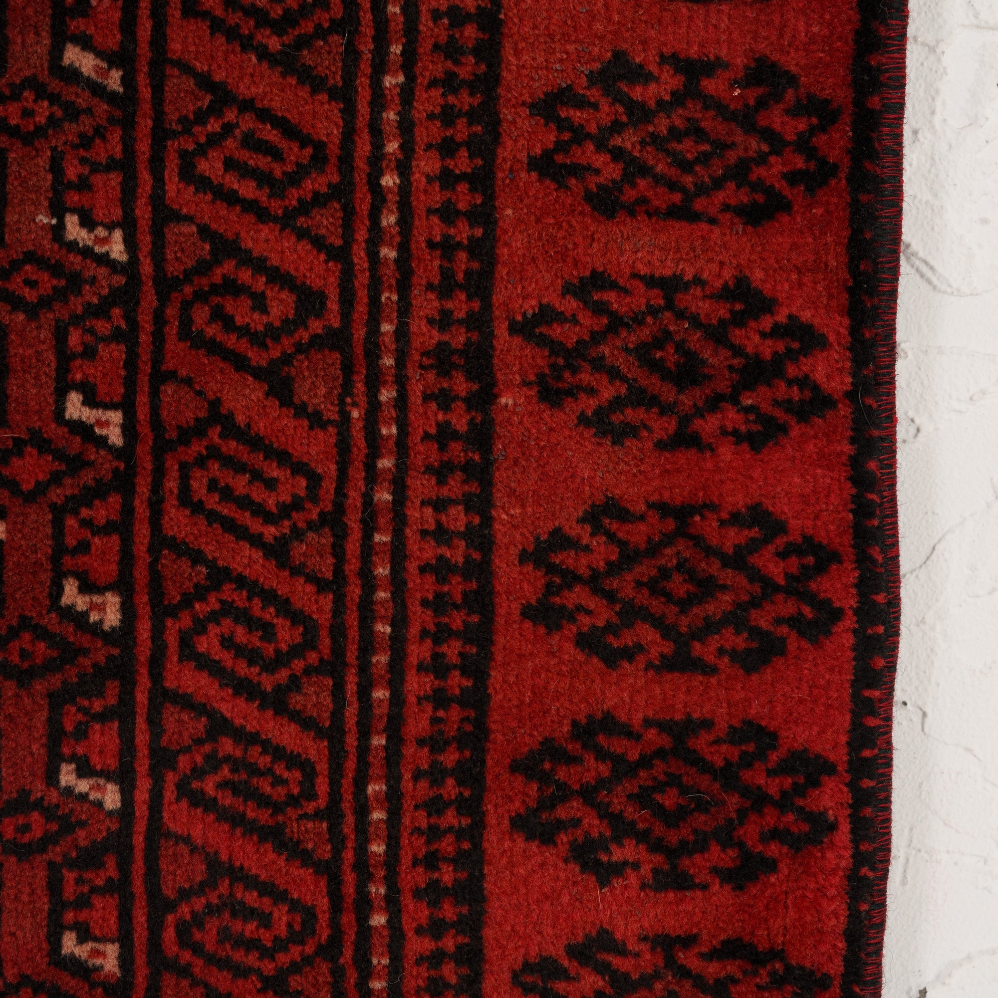 Geometric 3x7 Area Rug