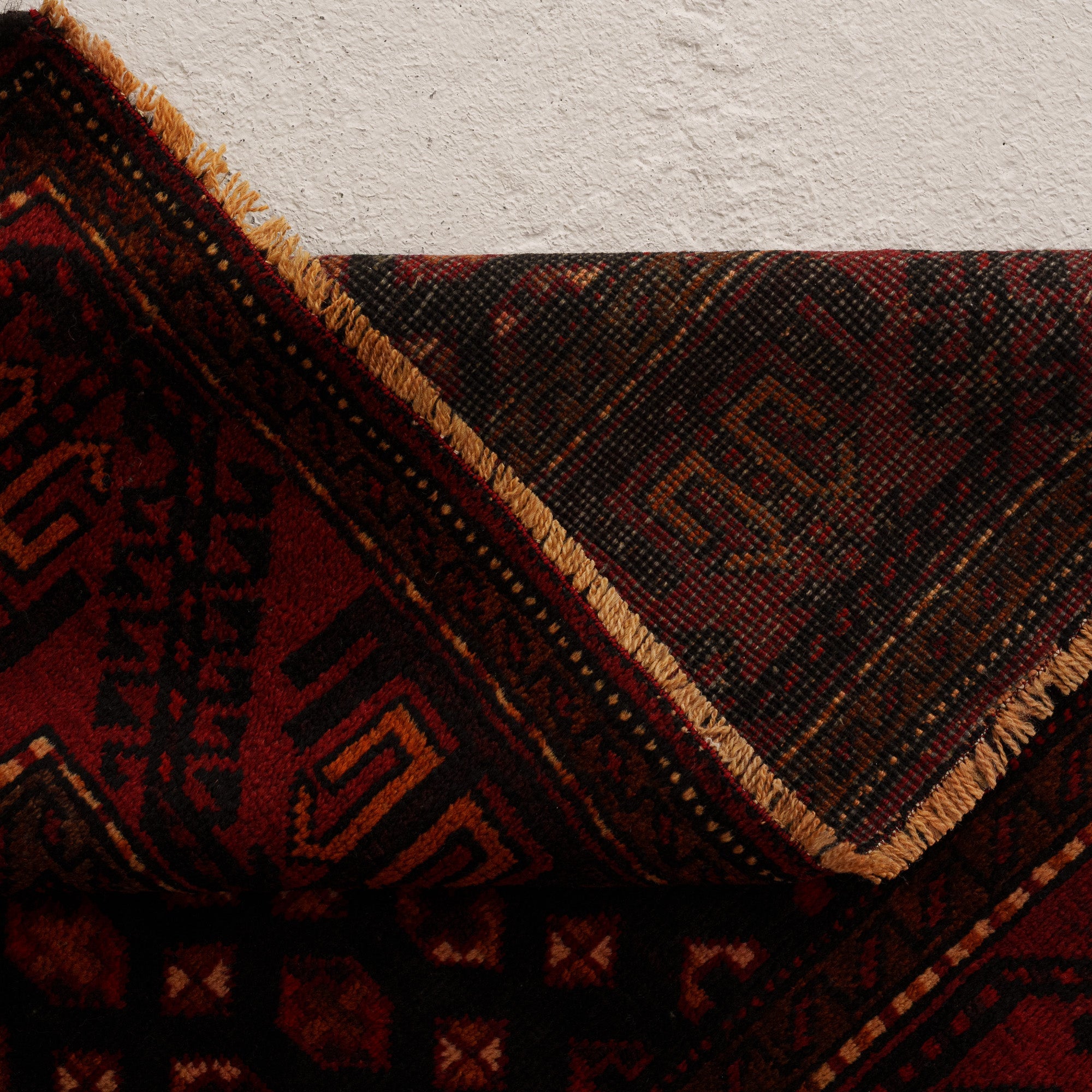 4x9 Black Runner Rug