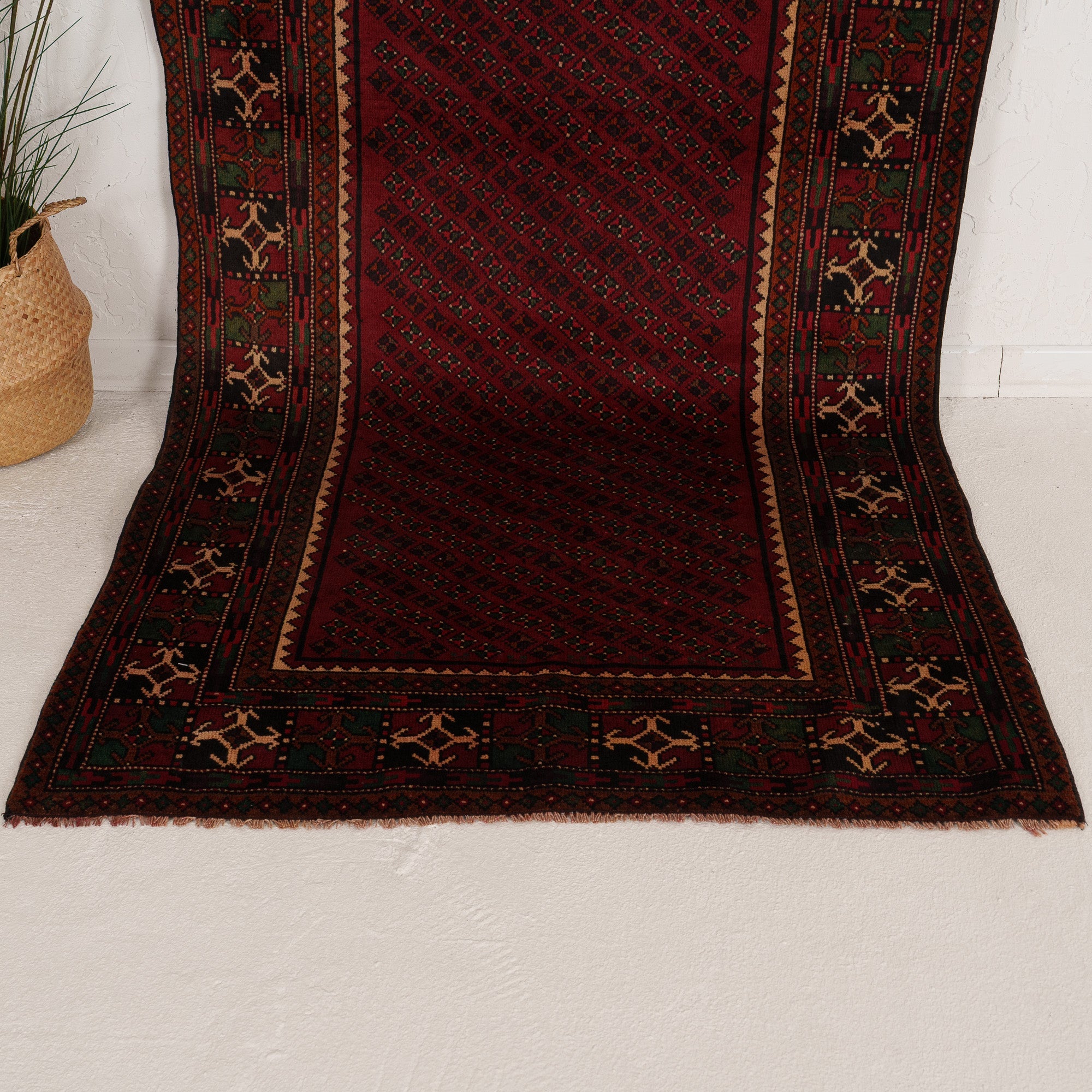 4x9 Persian Rug