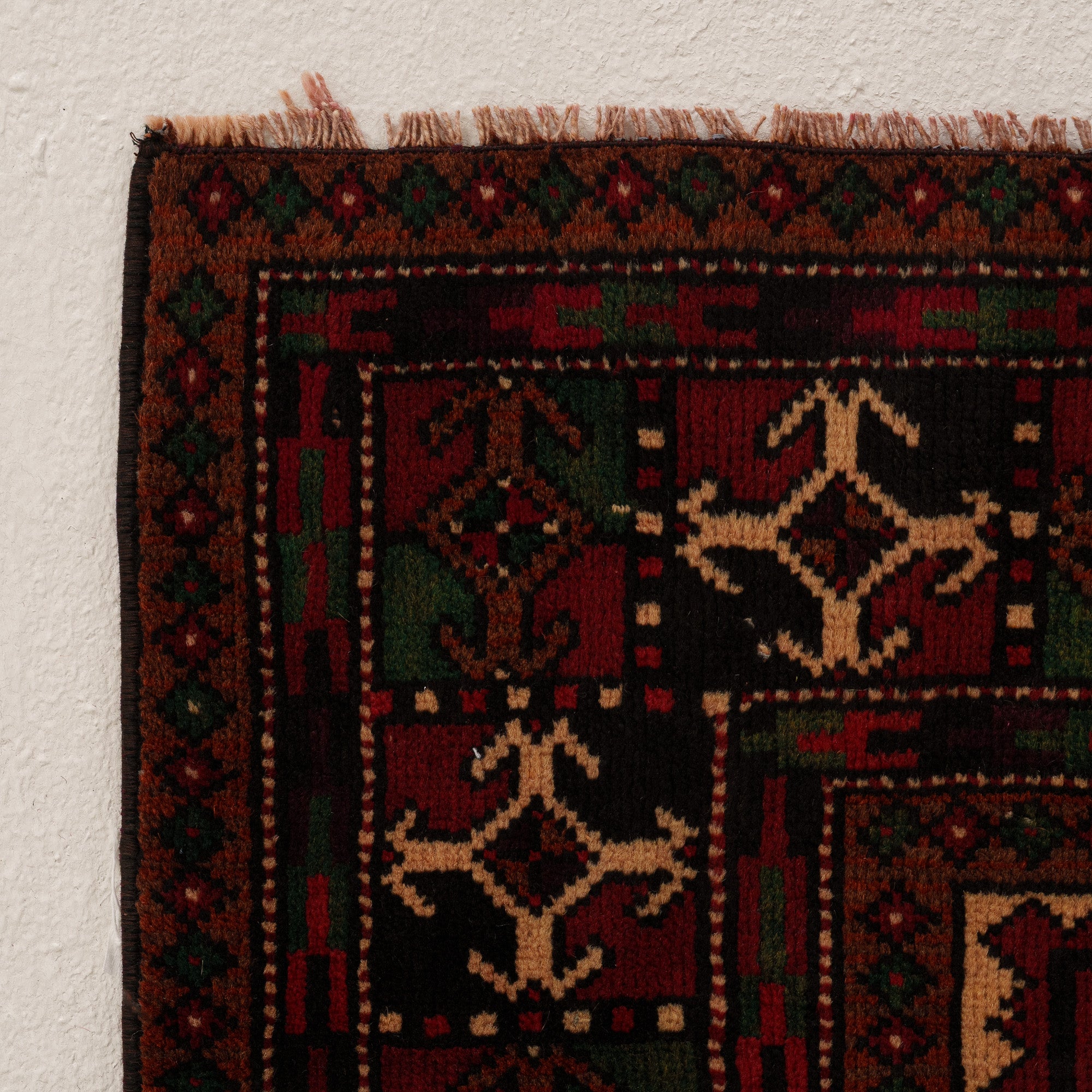 Geometric 4x9 Runner Rug
