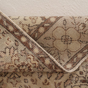 6x9 Beige Area Rug