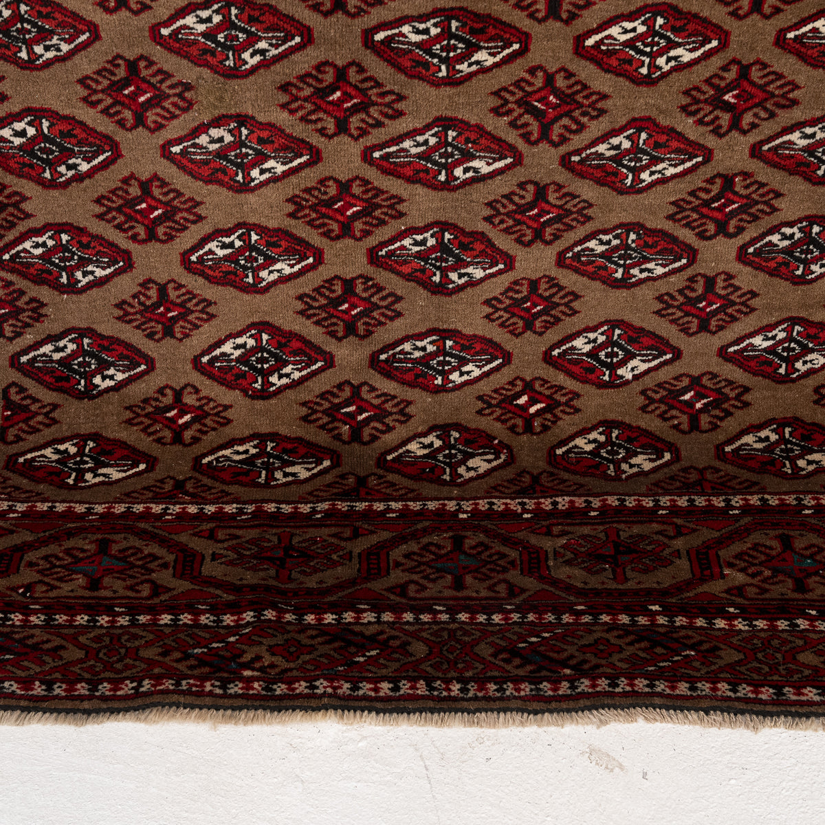 6x8 Persian Rug