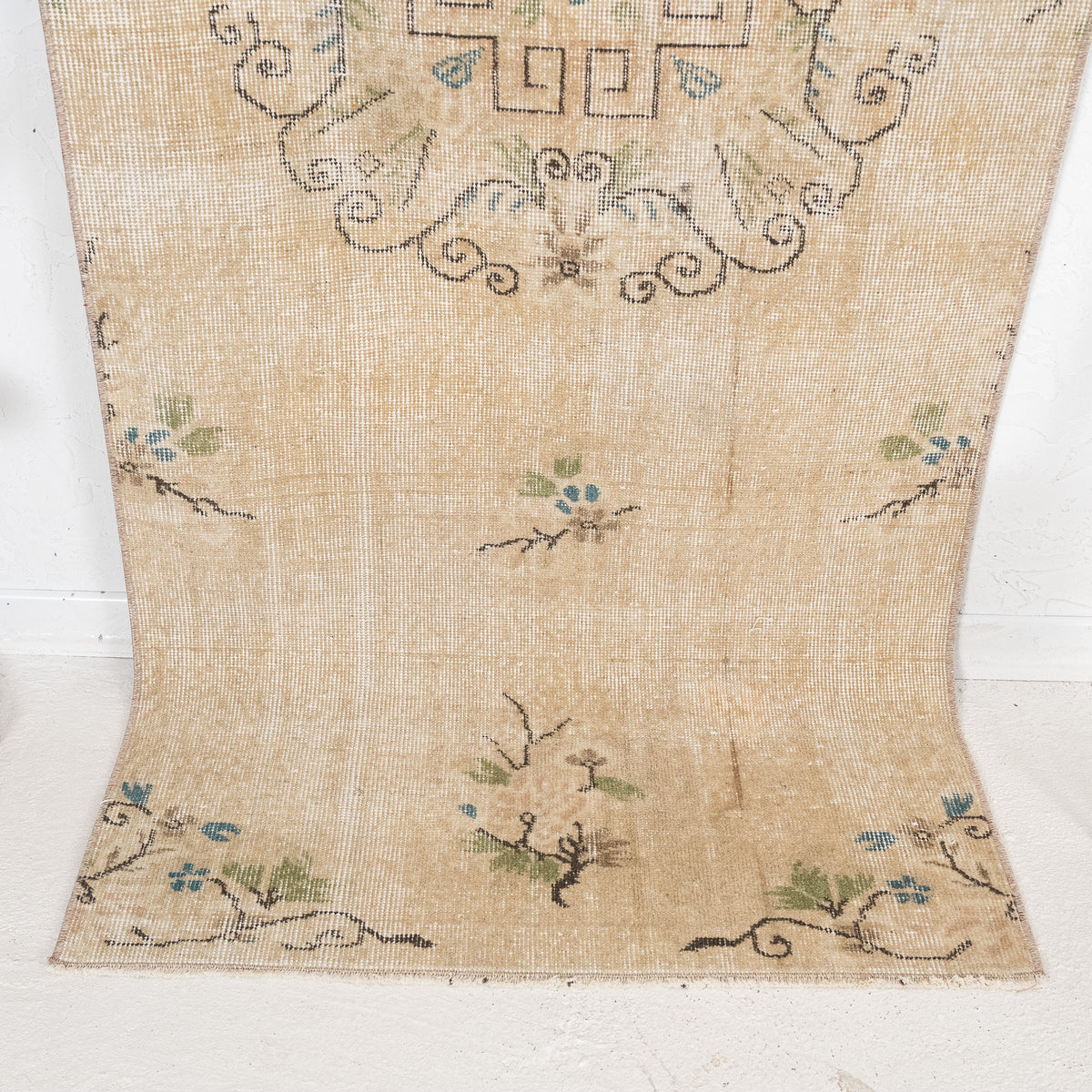 3x8 Persian Rug