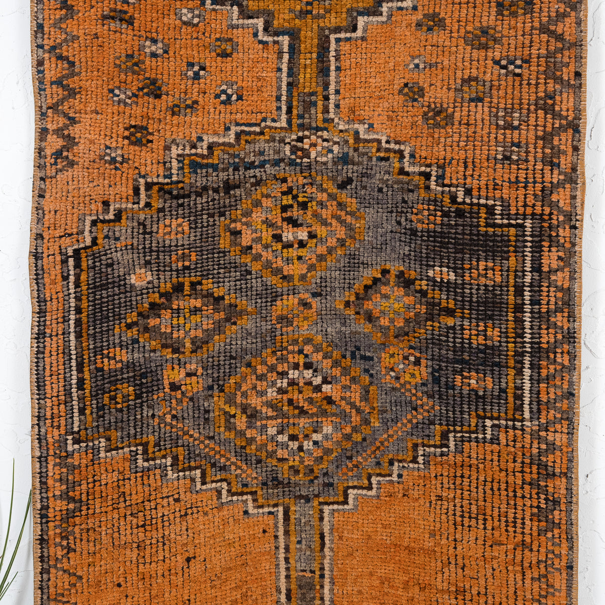 2x8 Vintage Rug