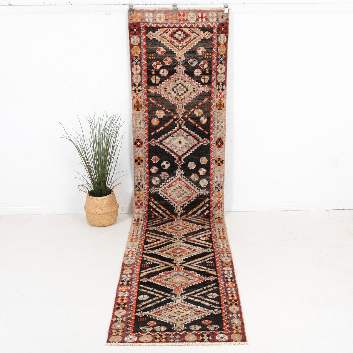 Odilinia - Vintage Turkish Runner Rug
