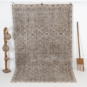 Salvoria - Vintage Turkish Area Rug
