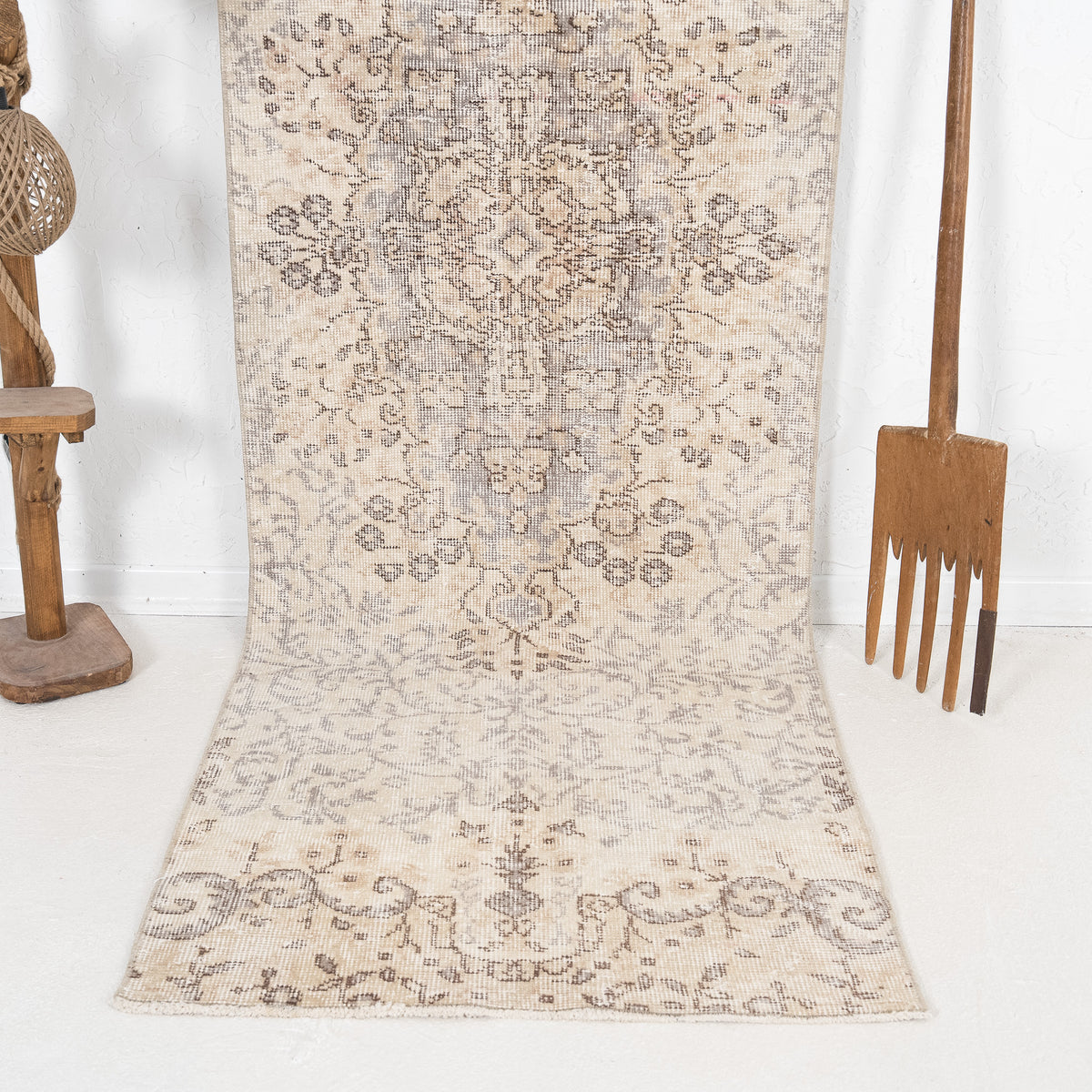 3x9 Persian Rug