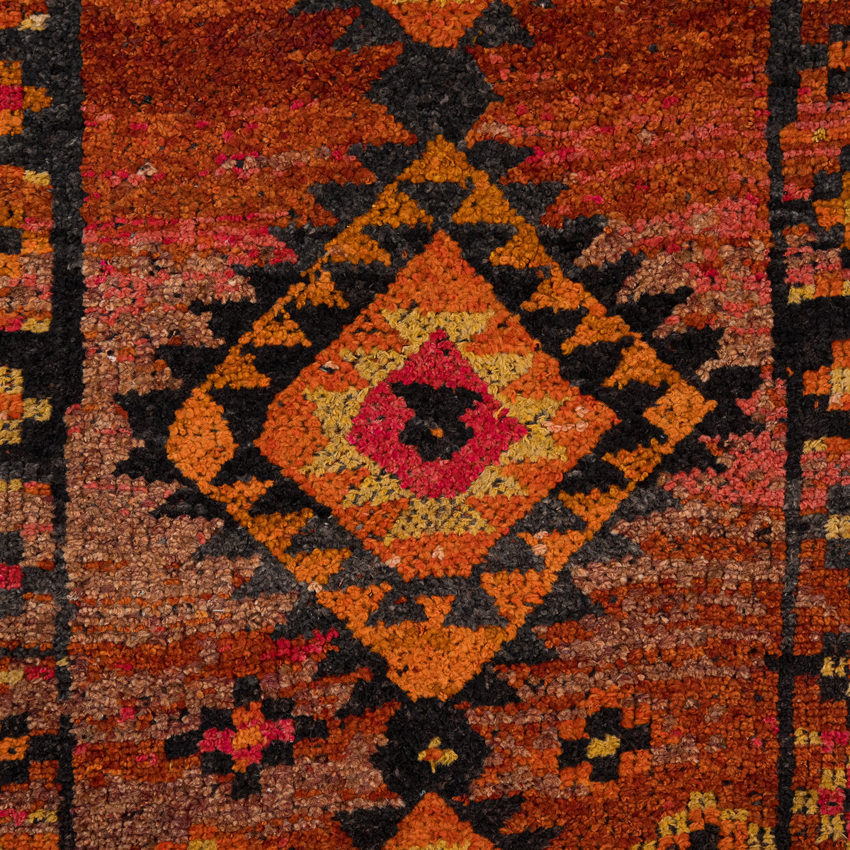 2x9 Vintage Rug