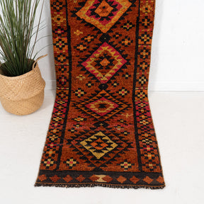 2x9 Persian Rug