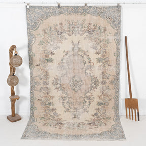 Vesperona - Vintage Turkish Area Rug