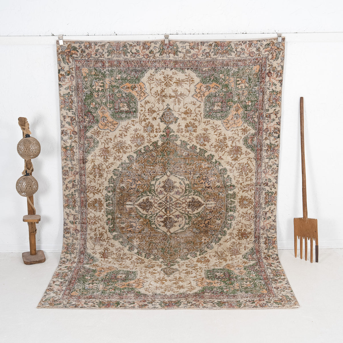 Pannoninda - Vintage Turkish Area Rug