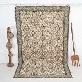 Zenaidona - Vintage Turkish Area Rug