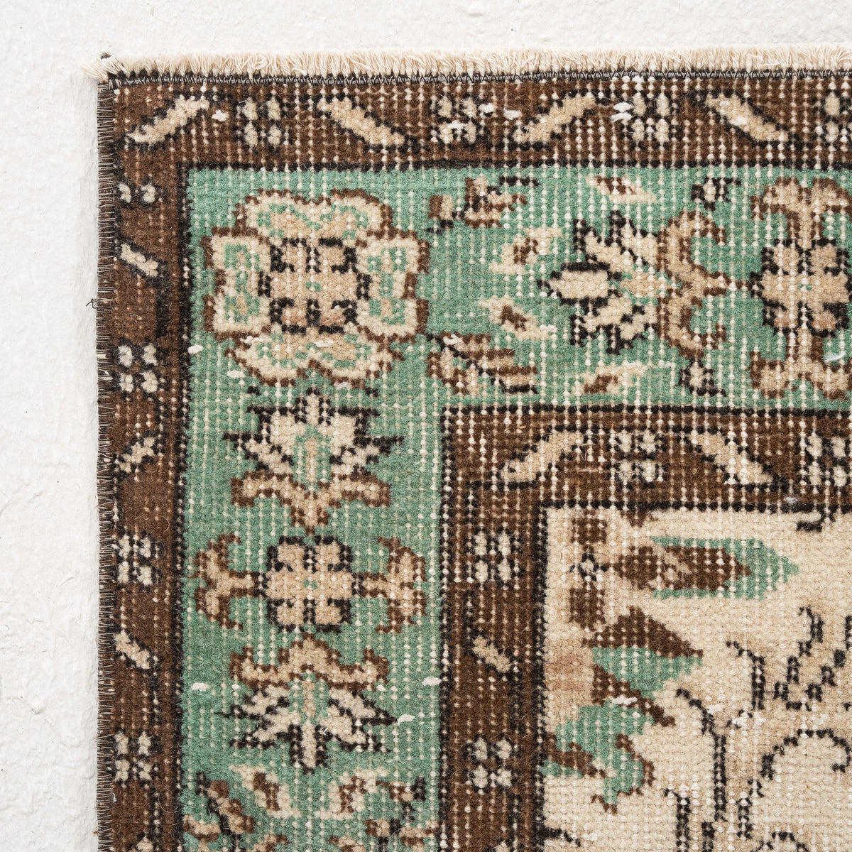 Allover 6x9 Area Rug