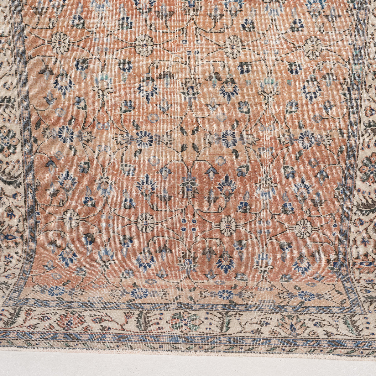 5x8 Persian Rug