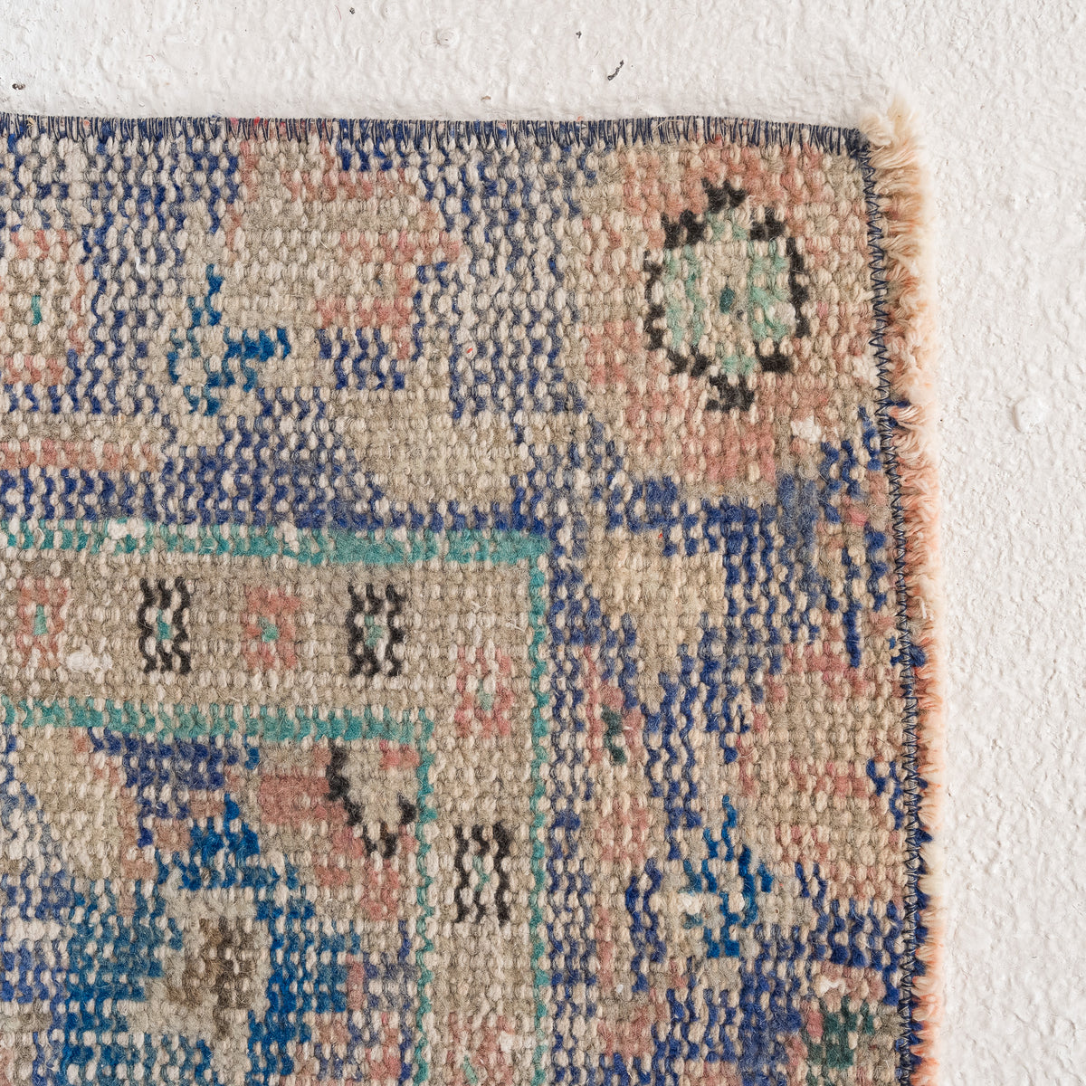 Medallion 4x7 Area Rug