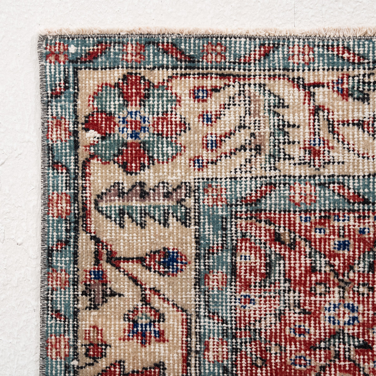 Allover 5x9 Area Rug