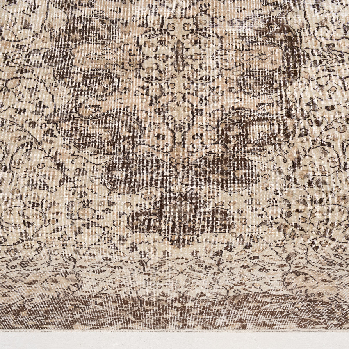 6x8 Persian Rug