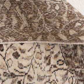 6x8 Beige Area Rug
