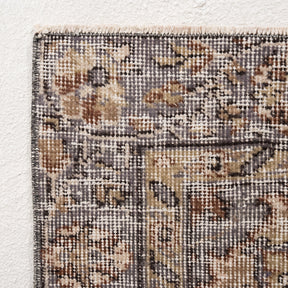 Medallion 5x8 Area Rug