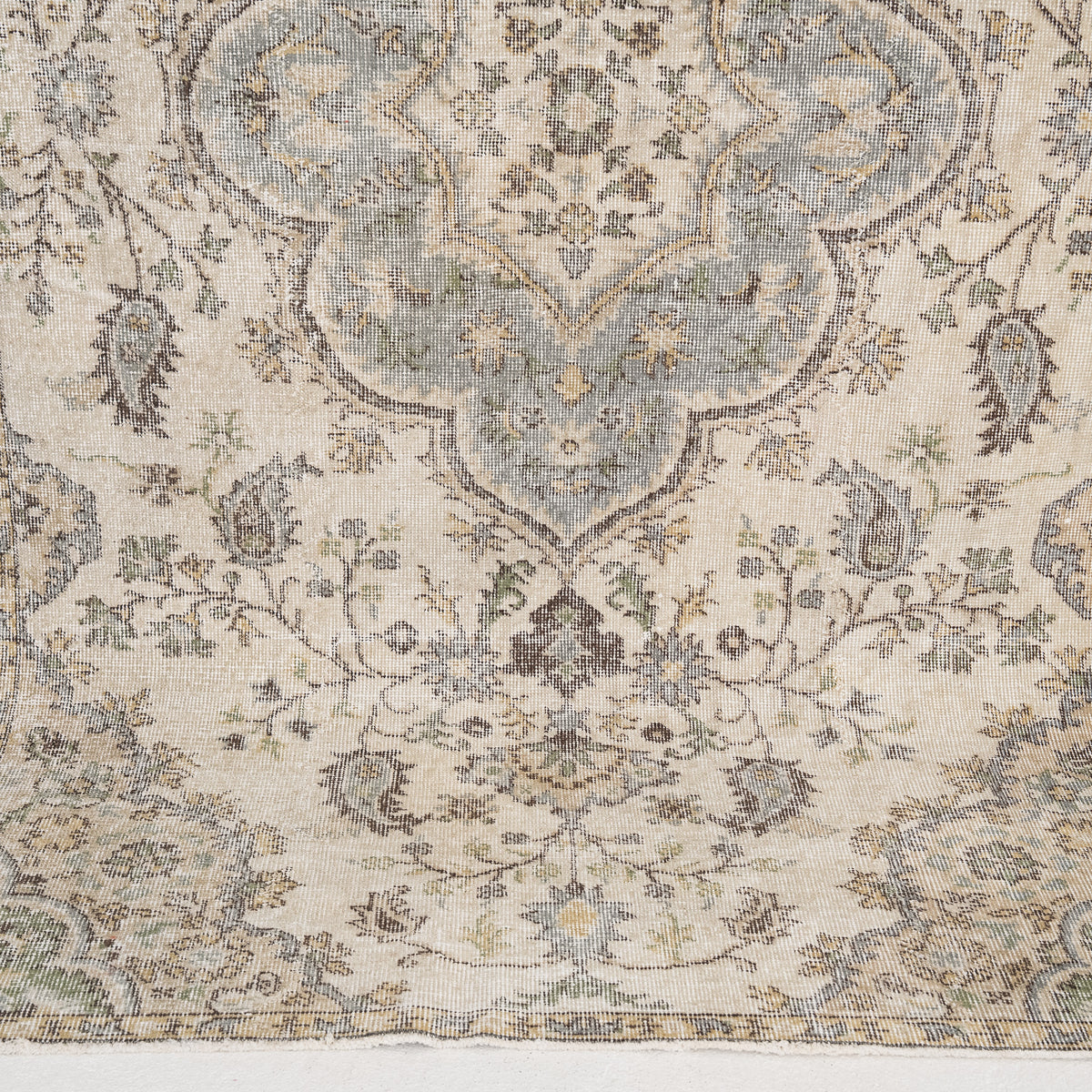 5x8 Persian Rug