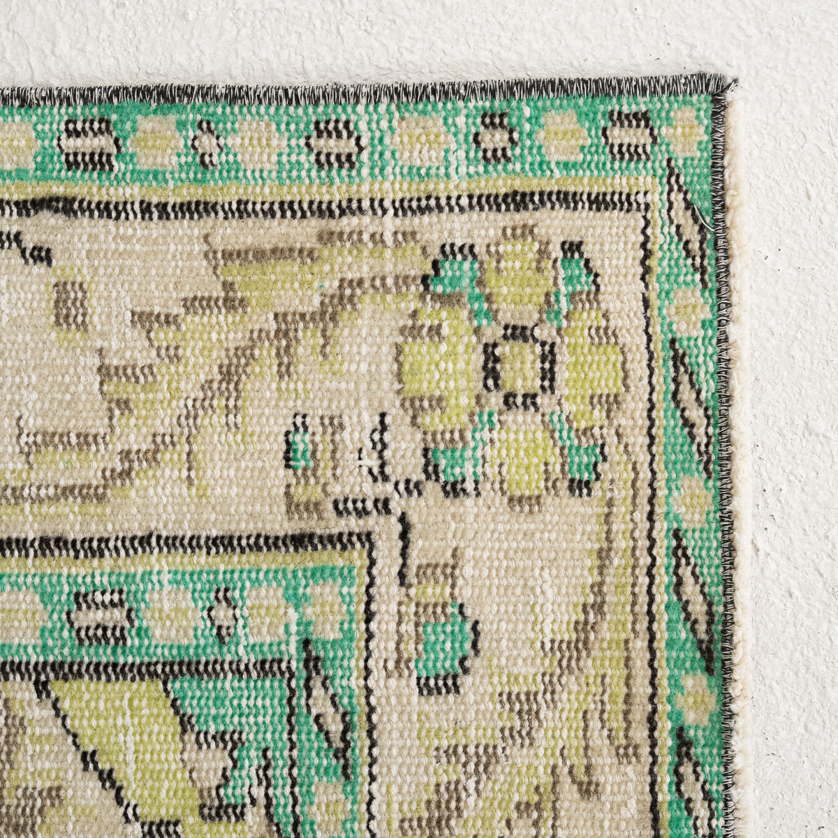 Medallion 5x8 Area Rug