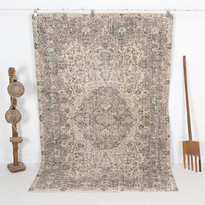 Susannoria - Vintage Turkish Area Rug