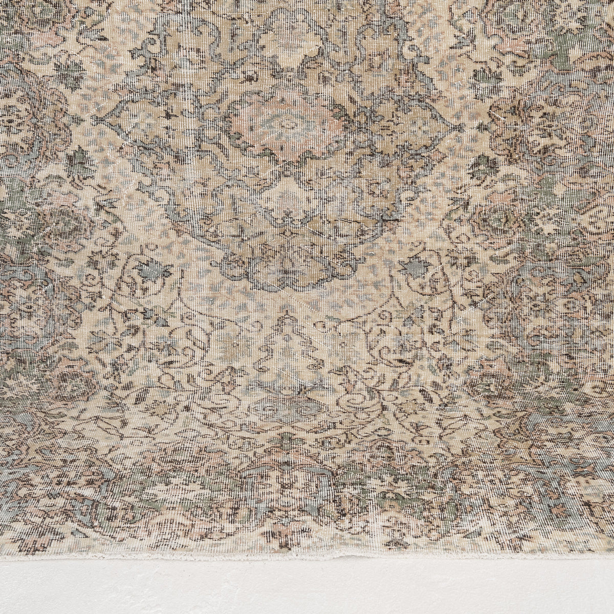 6x9 Persian Rug