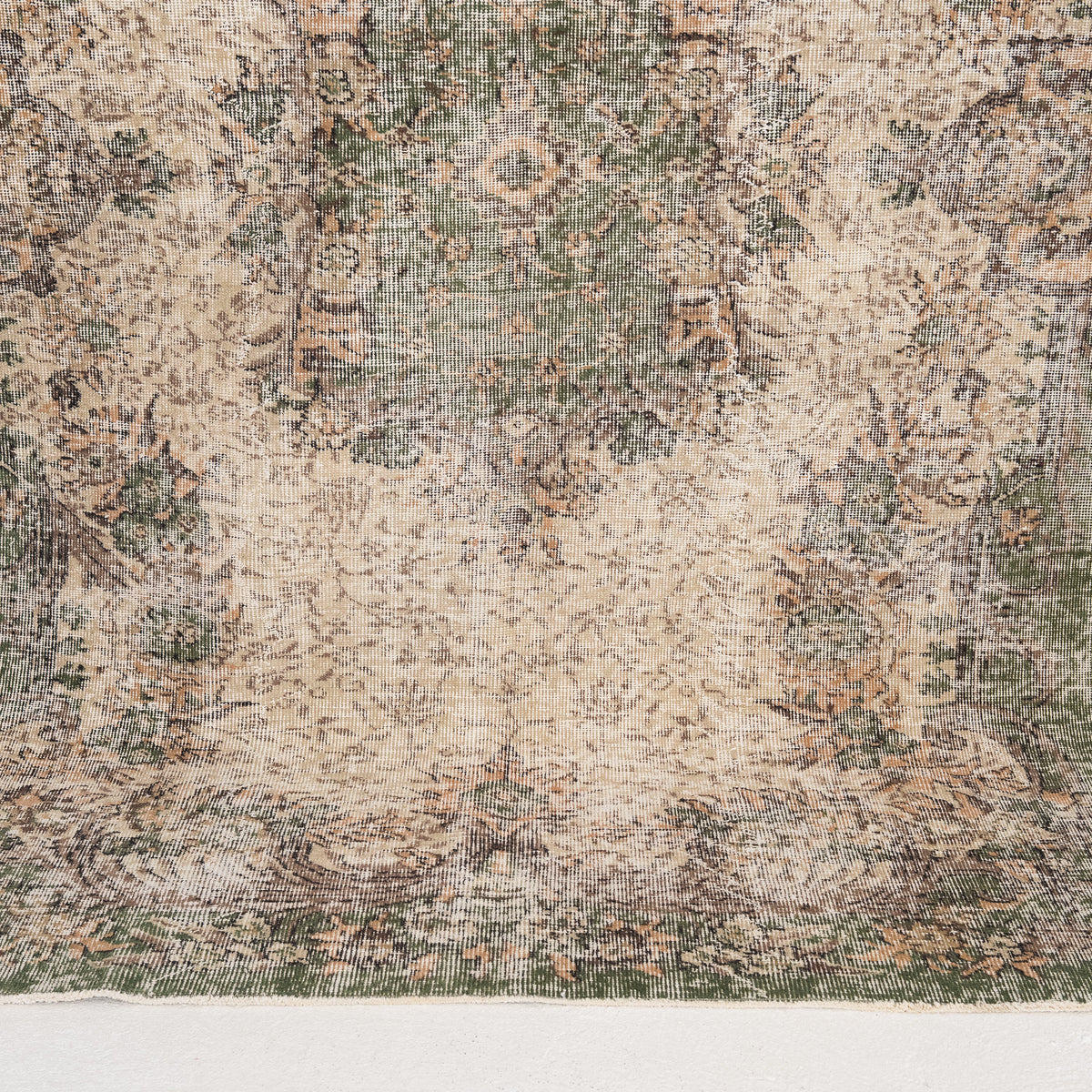 5x8 Persian Rug