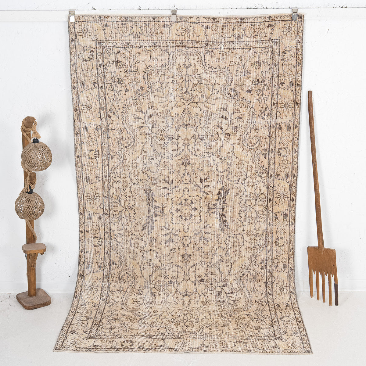 Valentira - Vintage Turkish Area Rug
