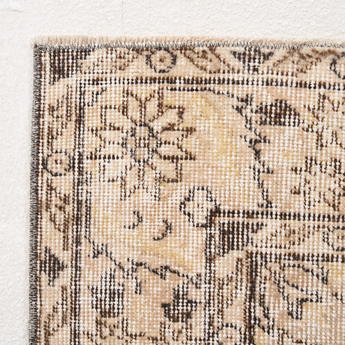 Medallion 5x9 Area Rug