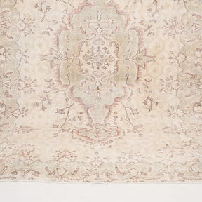 6x9 Persian Rug