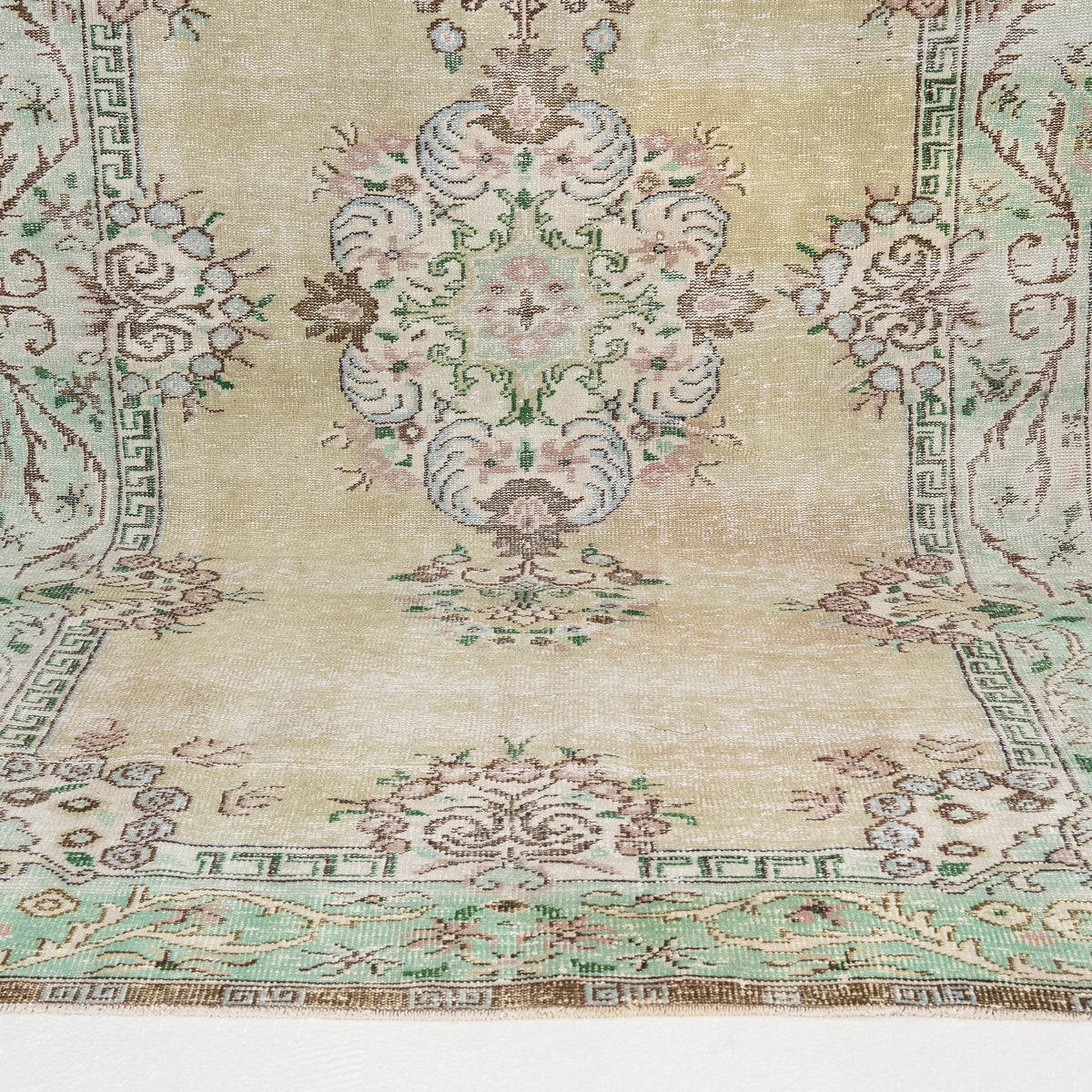 6x10 Persian Rug