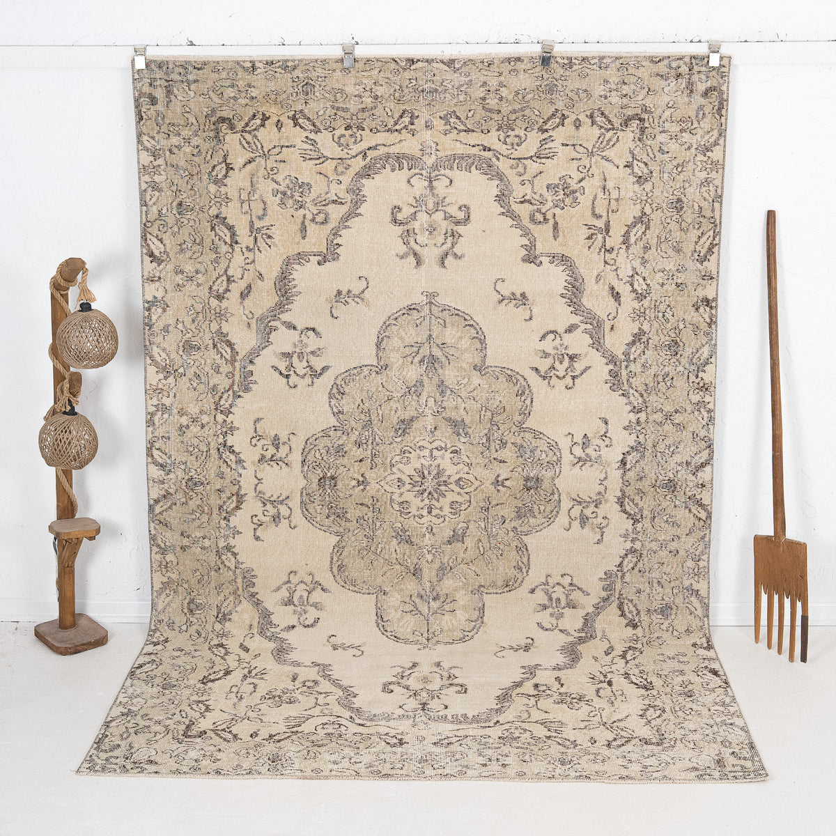 Sigridona - Vintage Turkish Area Rug