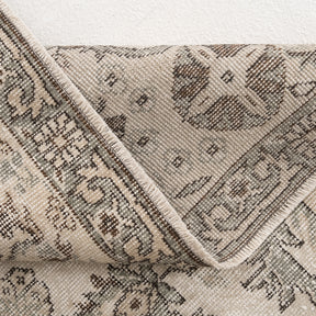 6x10 Beige Area Rug