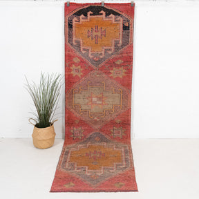 Sebastianda - Vintage Turkish Runner Rug