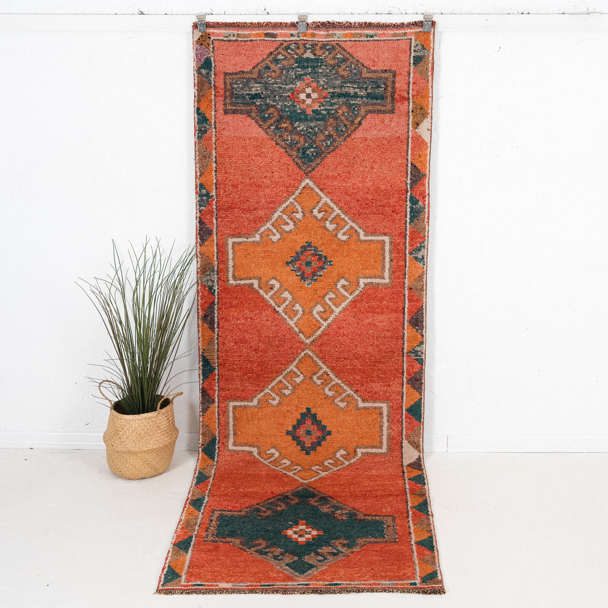 Niobinda - Vintage Turkish Runner Rug