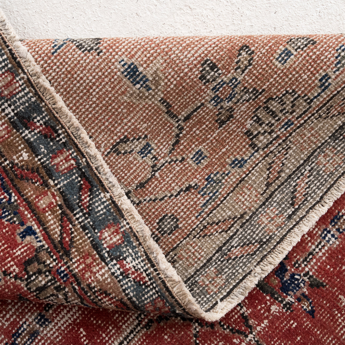 5x9 Red Area Rug