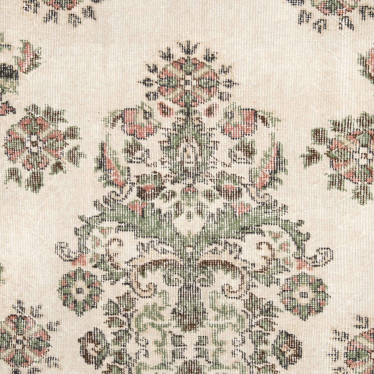 6x9 Vintage Rug