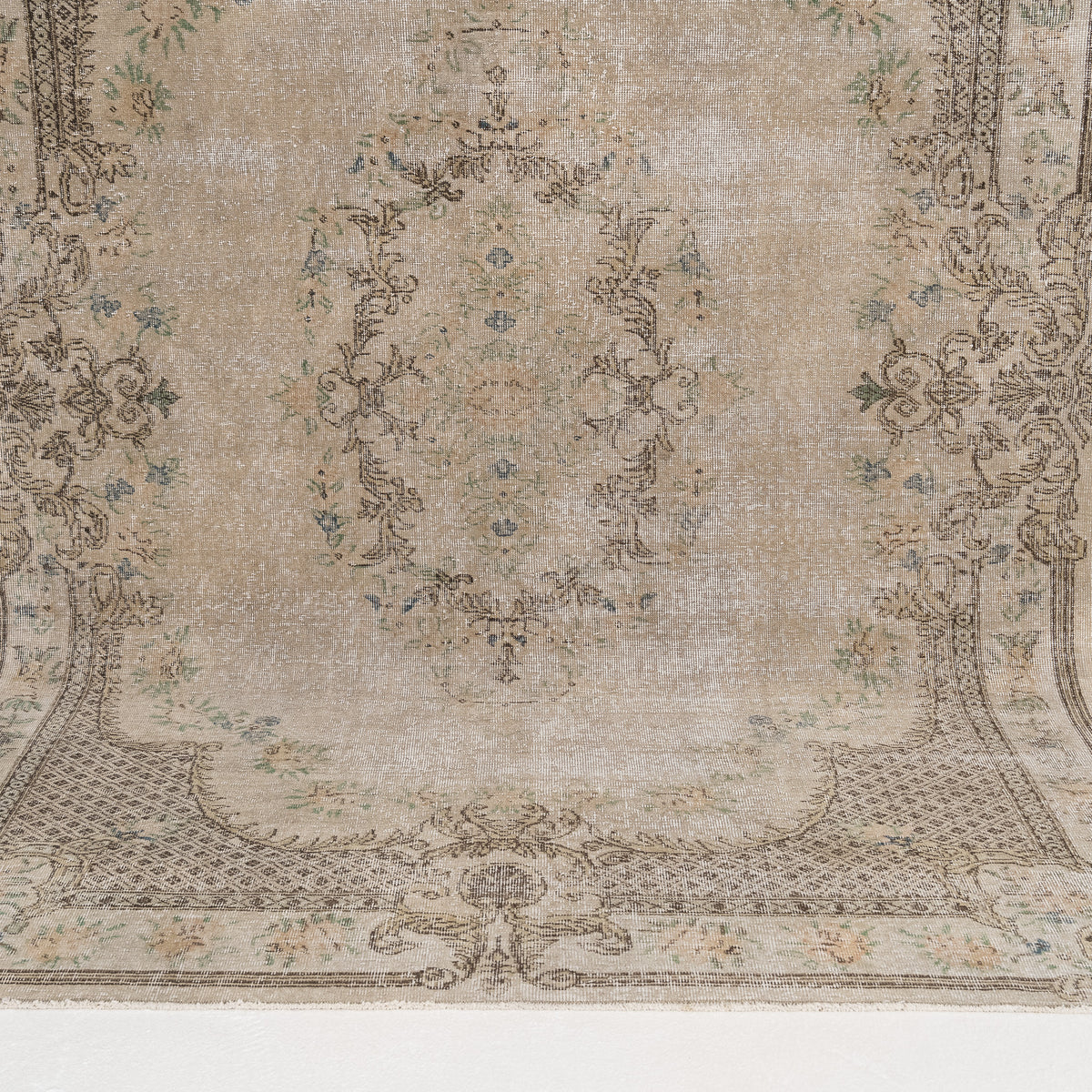 6x10 Persian Rug