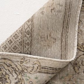 6x10 Beige Area Rug