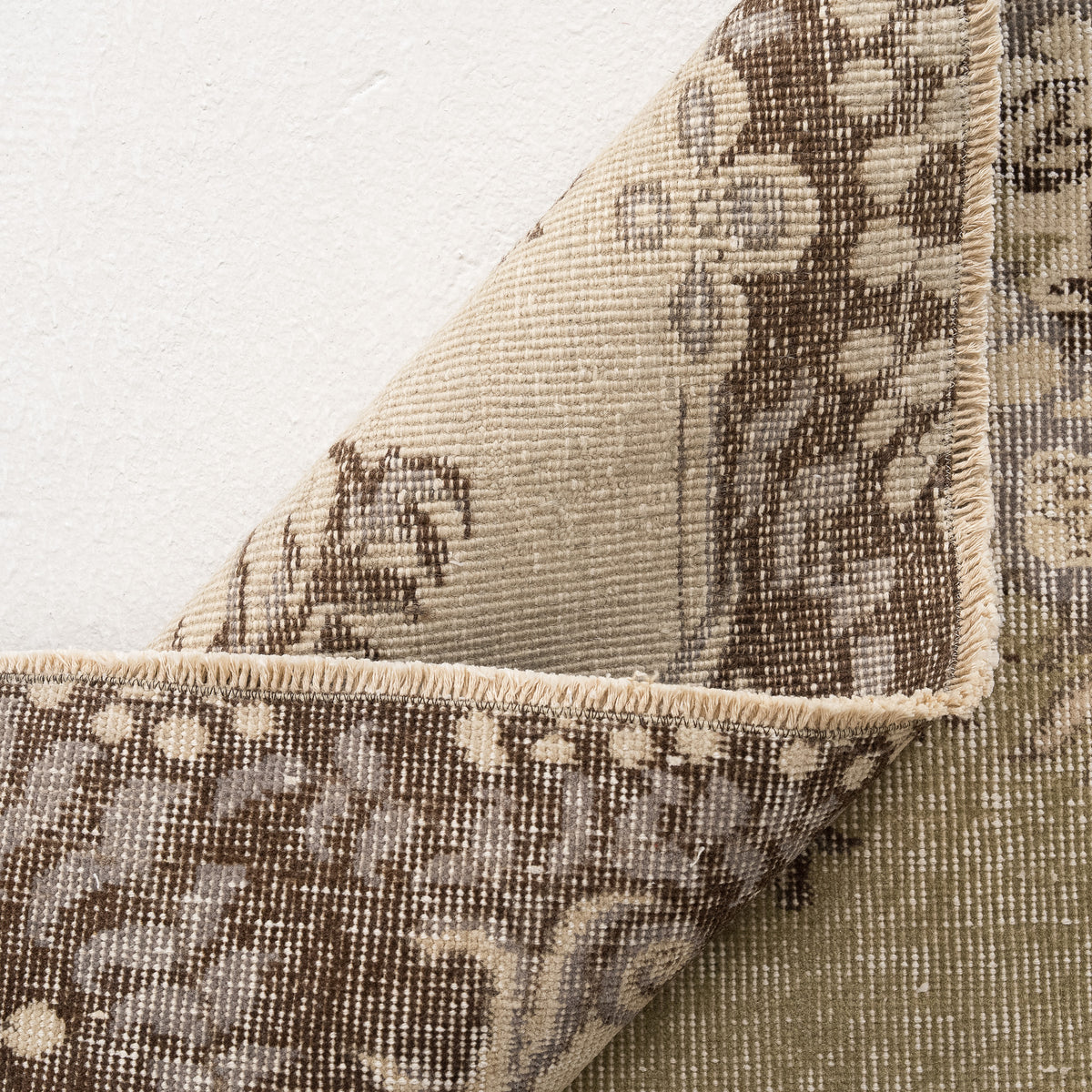 7x10 Green Area Rug