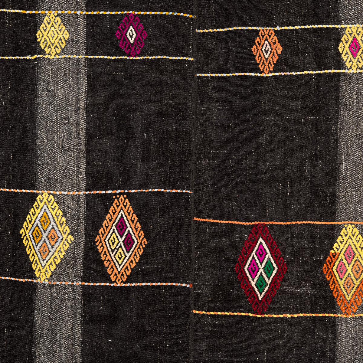 6x7 Vintage Rug