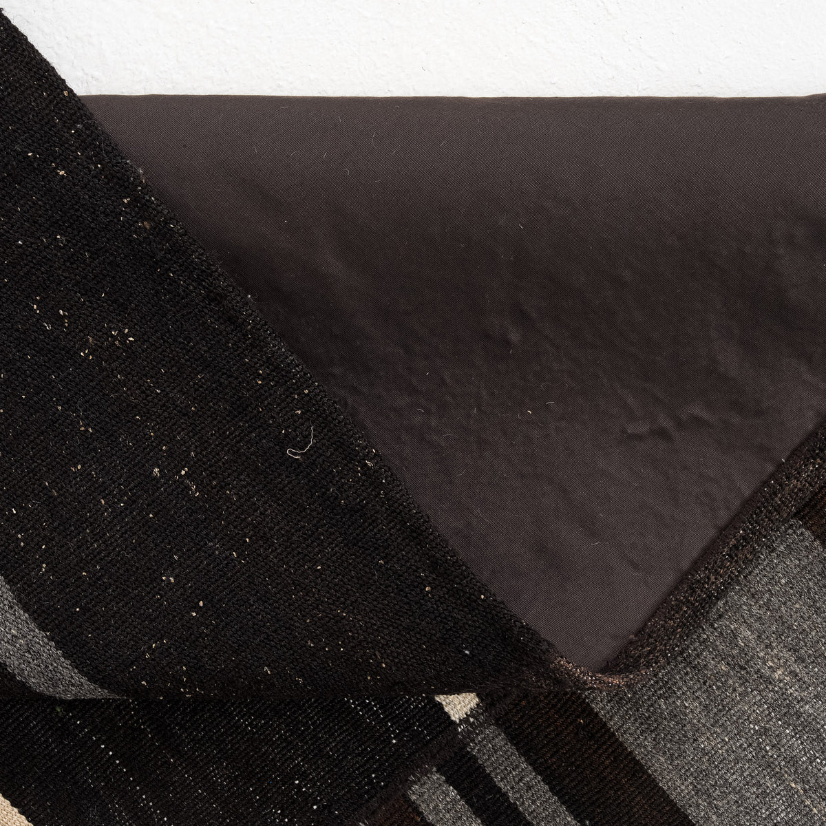 8x13 Black Area Rug
