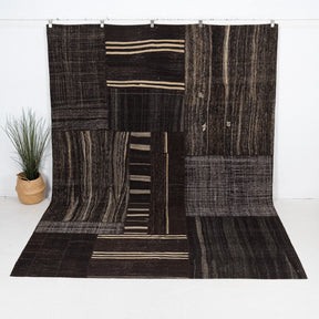 Nidoria - Vintage Turkish Area Rug