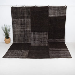 Perpetuona - Vintage Turkish Area Rug
