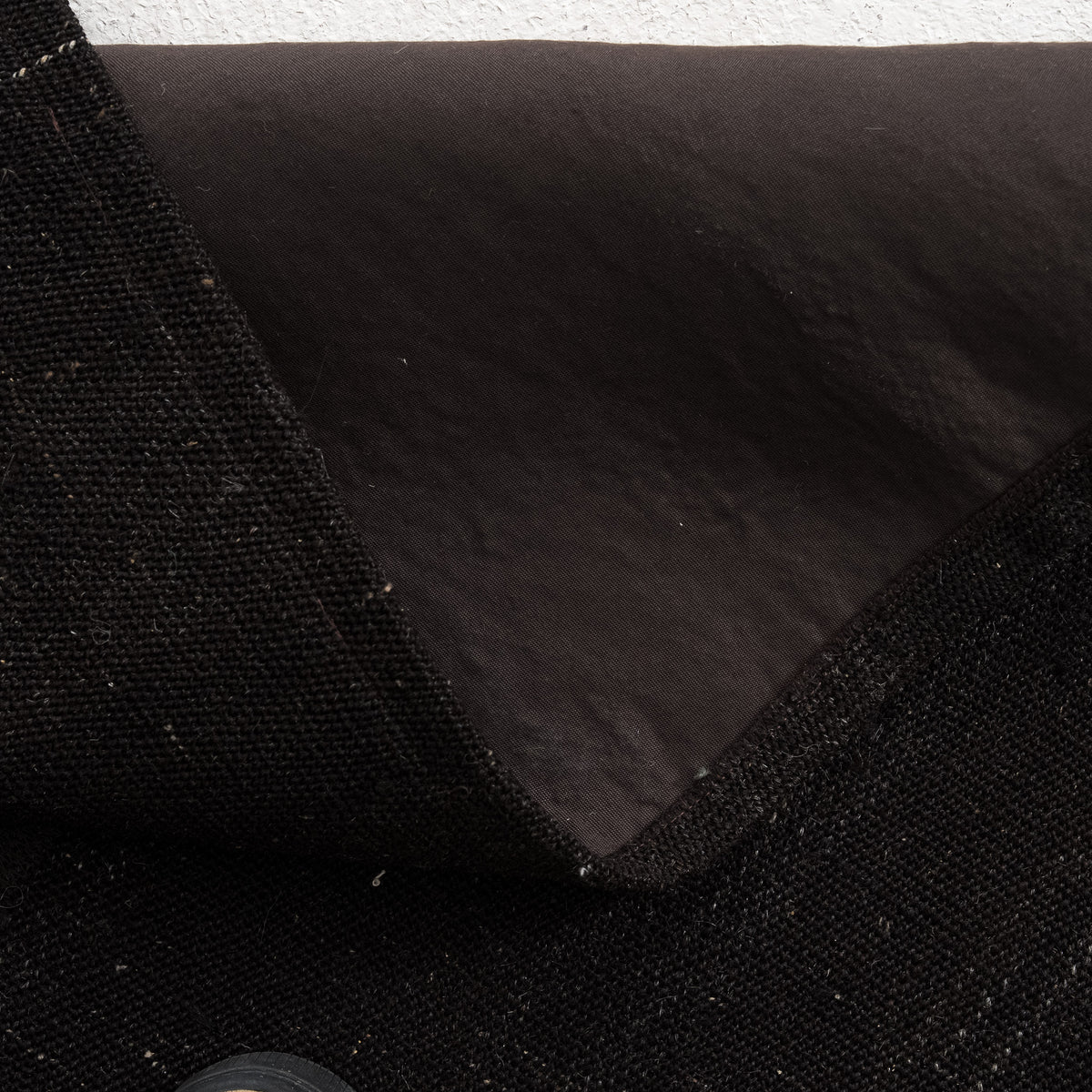 5x9 Black Area Rug